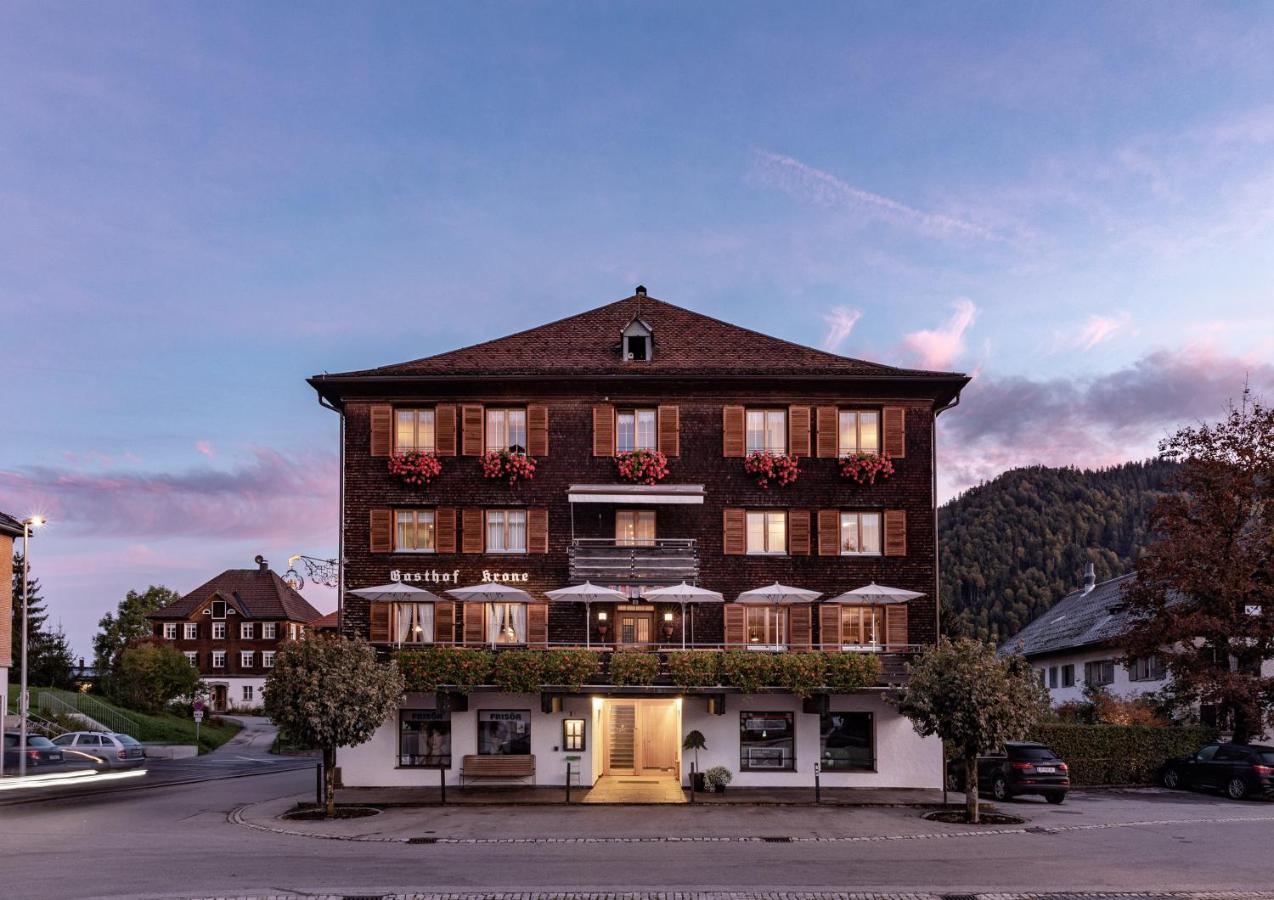 Hotel Gasthof Krone Hittisau Eksteriør billede