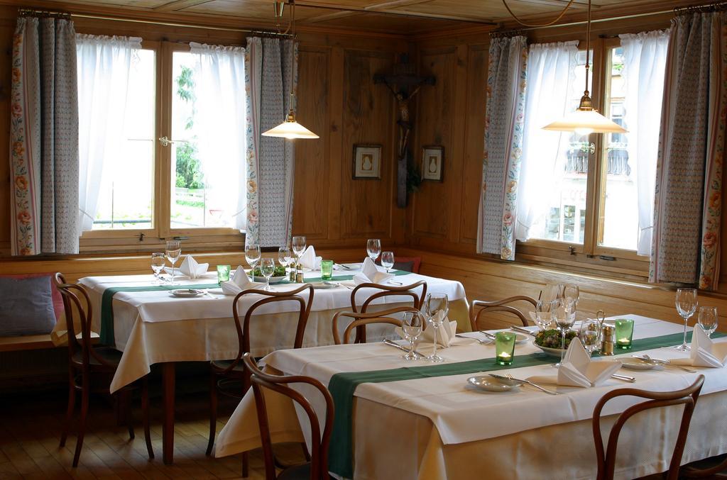 Hotel Gasthof Krone Hittisau Eksteriør billede